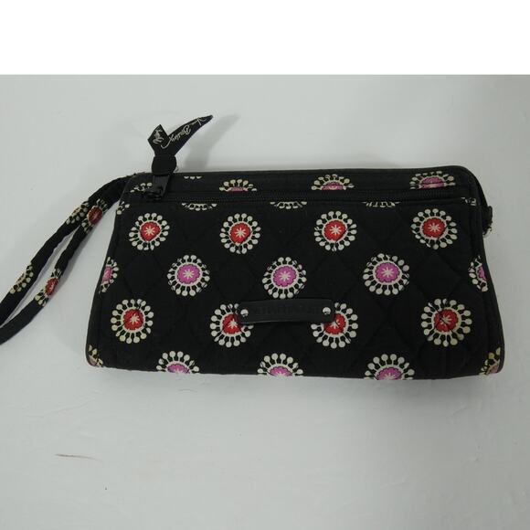 Vera Bradley Wristlet Wallet Black Zippered Parisian Paisley 8x5 - Picture 1 of 3